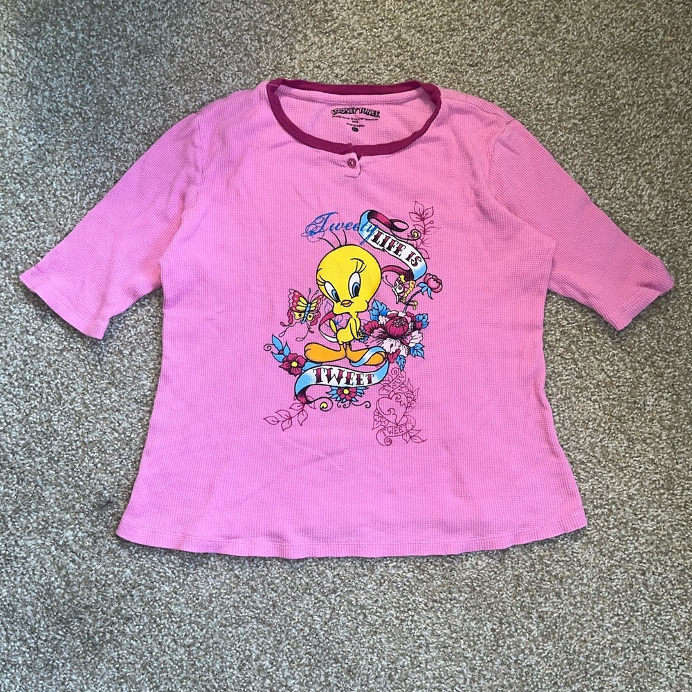 2009 Looney Tunes - Y2K Pink Tweety Bird traditional tattoo style graphic tee